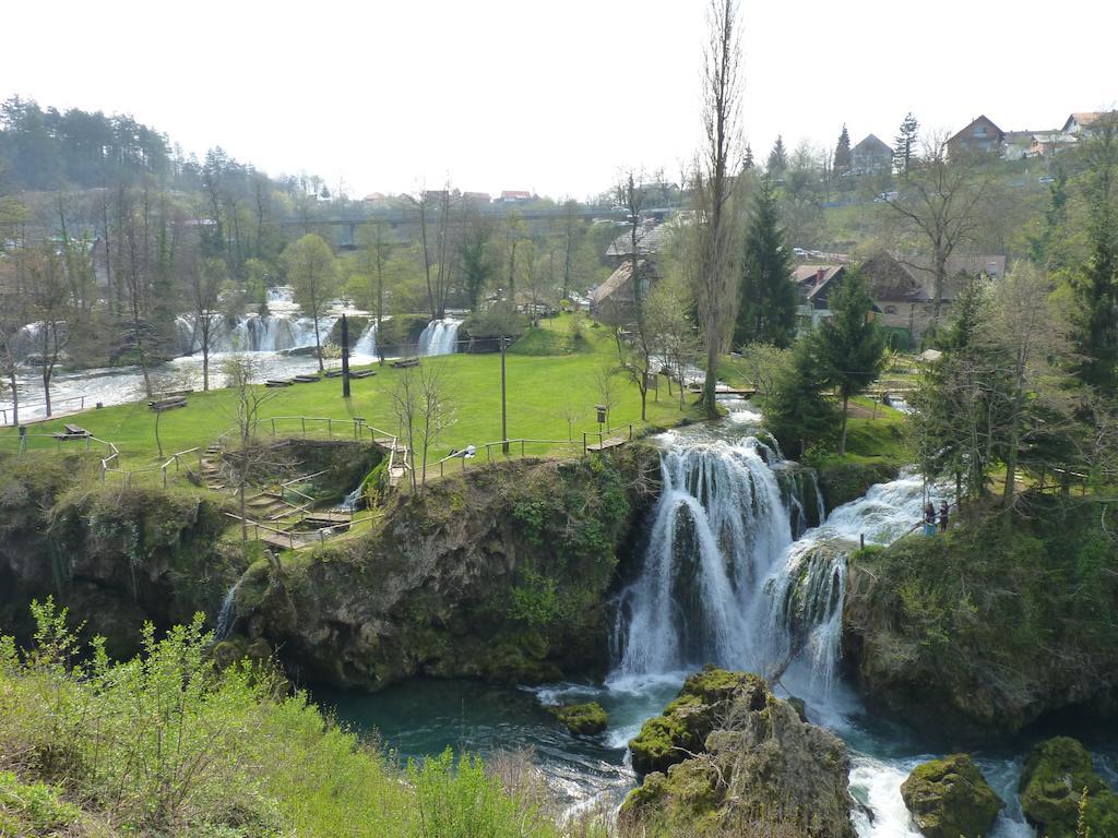 Guest House Rudine Slunj Exterior photo